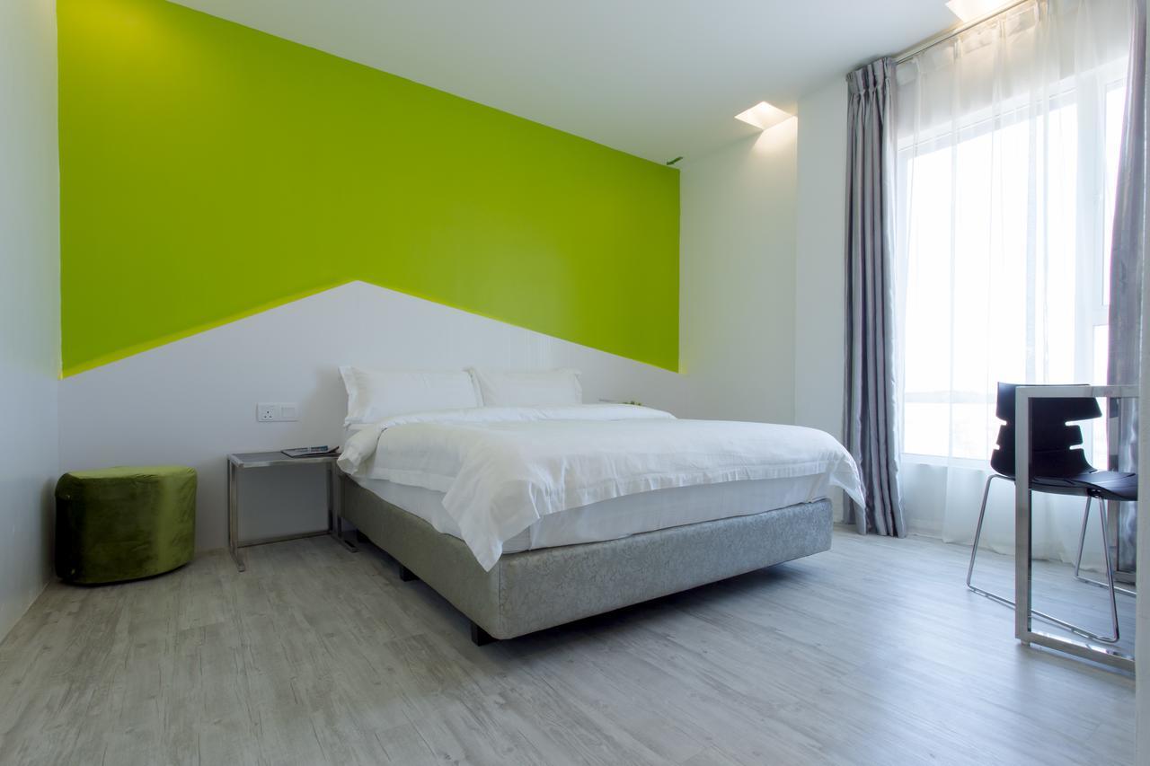 Aloha Hotel Sdn Bhd Понтиан-Кечил Экстерьер фото