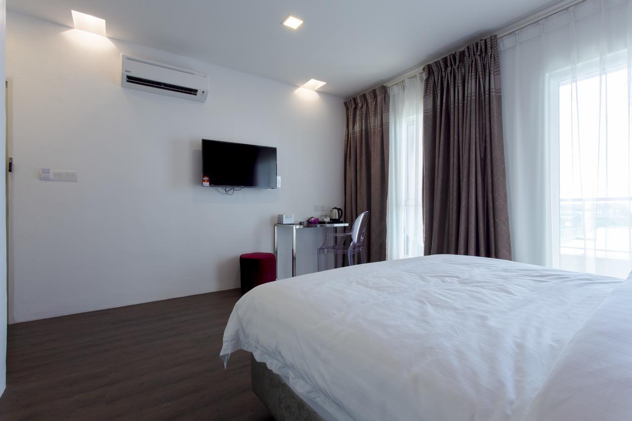 Aloha Hotel Sdn Bhd Понтиан-Кечил Экстерьер фото