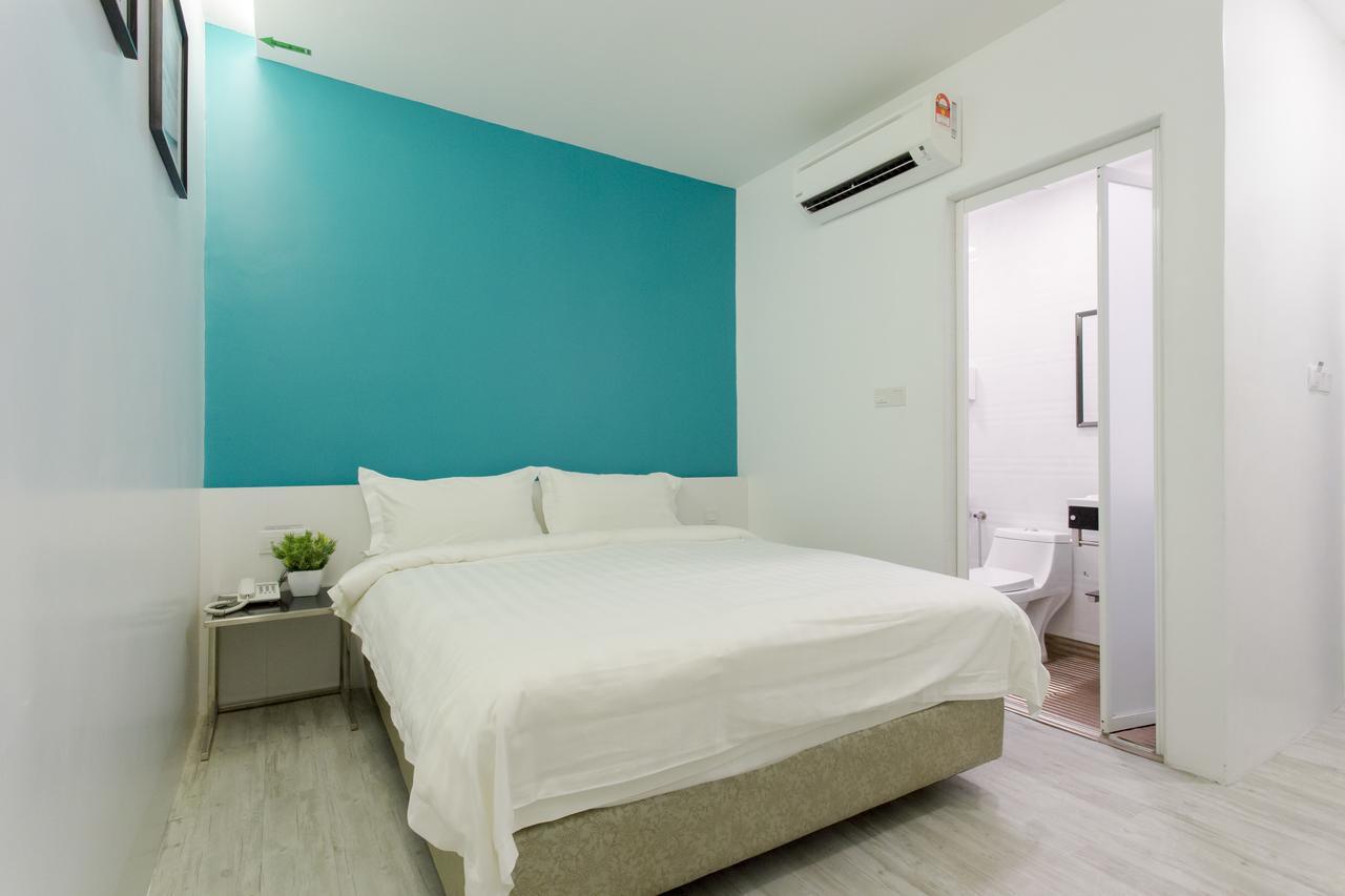 Aloha Hotel Sdn Bhd Понтиан-Кечил Экстерьер фото